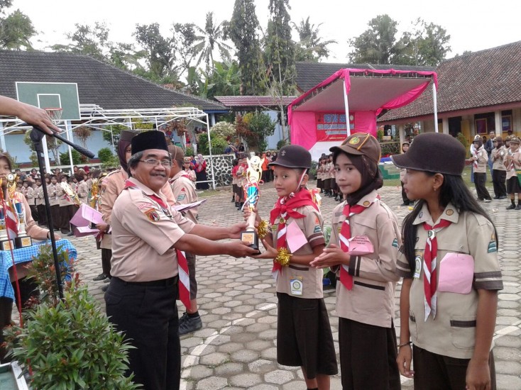 SDN 1 Kemawi Memborong Juara Pesta Siaga Somagede