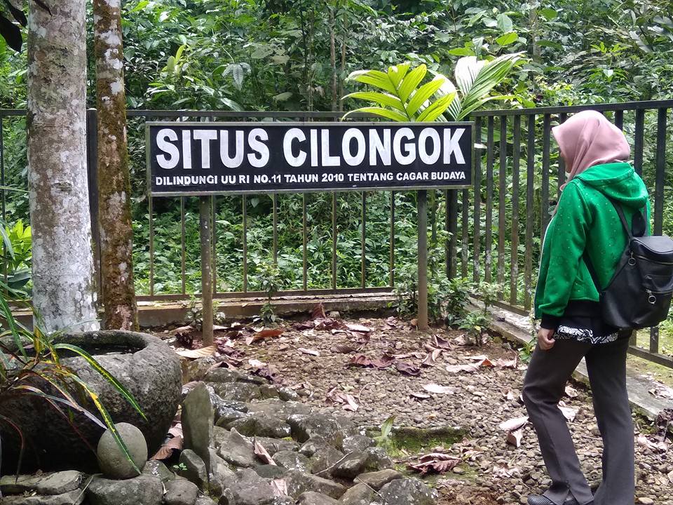 Watu Lumpang “Situs Cilongok”