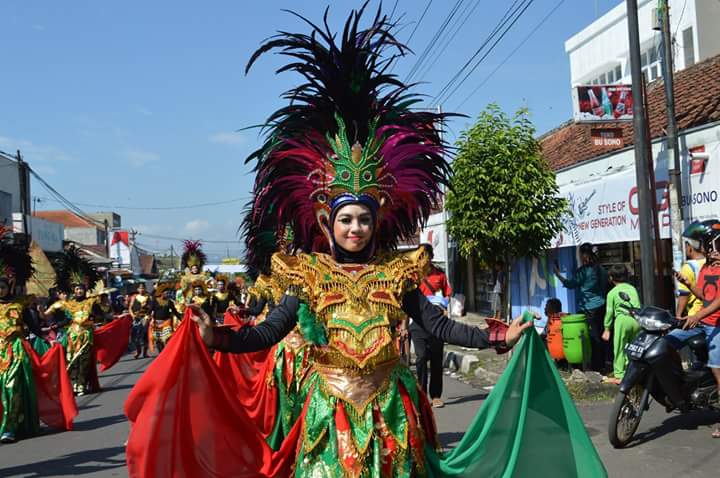 Banyumas Extravaganza Diikuti 70 Kelompok