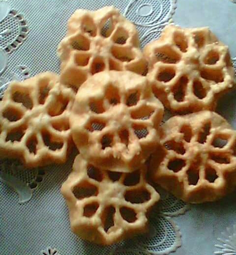 Kembang Goyang, Kue Tradisional Tak Tergoyang Jaman