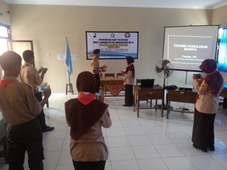 DKR Sumpiuh Gelar Diklat Jurnalistik