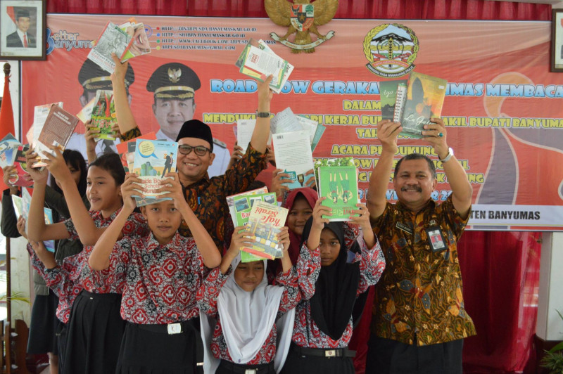 Bupati Canangkan Gerakan Banyumas Membaca