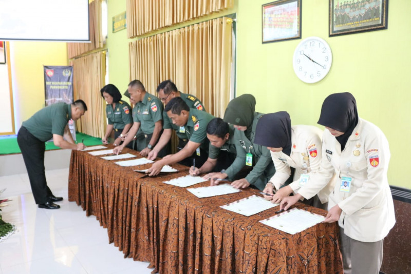 Rumkit Tk. III 04.06.01 Wijaya kusuma Purwokerto Canangkan Zona Intregritas